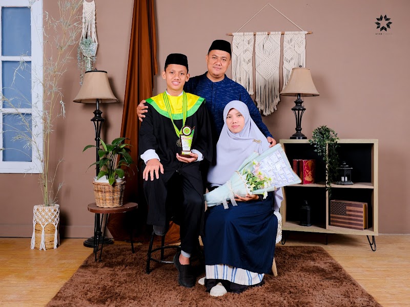 Garis Kehidupan: Jasa & Layanan yang Menginspirasi Cilacap